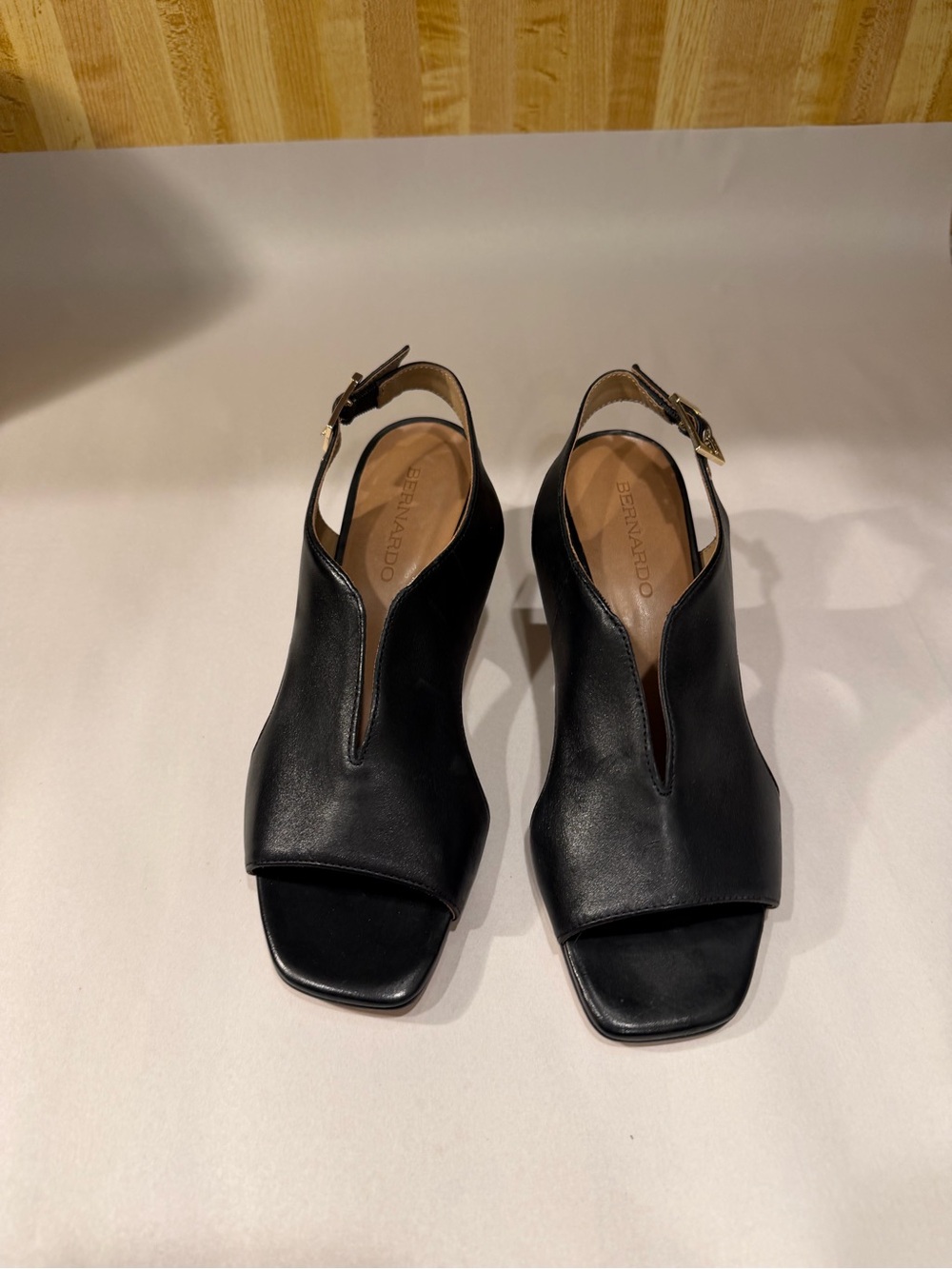 Bernardo Bedford mid heel sandals - Picture 2 of 6
